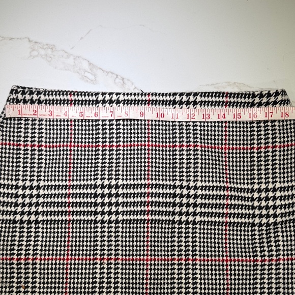 Talbots Dresses & Skirts - TALBOTS Straight Zipper Back Skirt, Classic Houndstooth, Black/White/Red